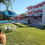 Oleander Aparthotel 3*