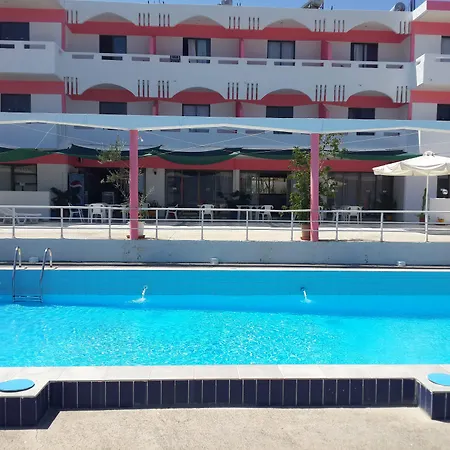 Oleander Aparthotel 3*