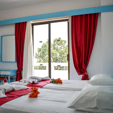 Aparthotel Oleander 3*