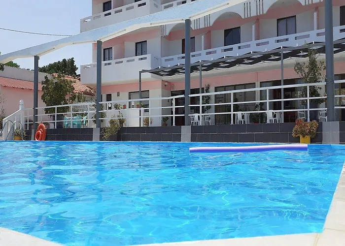 Oleander 3* فاليراكي