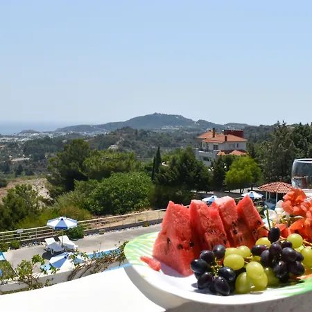 Oleander アパートホテル ファリラキ